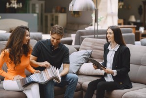 ERP For Furniture Business: Optimize Your Operations With LynxERP's Advanced Integrated Solutions
